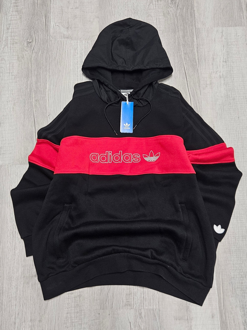 Adidas Originals Men’s XL Black Red Colorblock Hoodie NWT